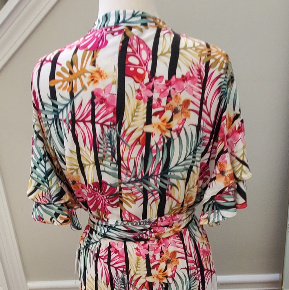 NINE WEST RUFFLE SLEEVE DRESS - Picture 6 of 9